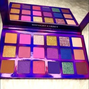 Midnight Garden Shadow Palette